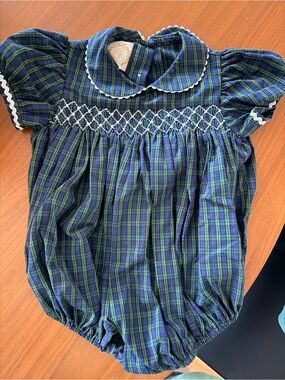 TBBC Smocked bubble